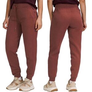 Lululemon Scuba High Rise Joggers Size 6 Pull On‎